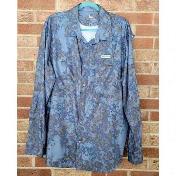 Field & Stream Button Up Shirt Men's Size XL Vented Active Wear Blue Camouflage - Picture 1 of 7